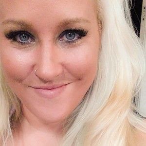 Meet your Posher, Sierra